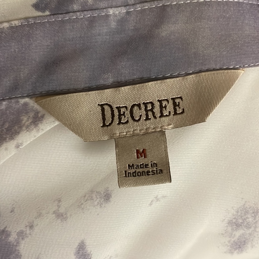 Decree Blouse - Picture 6 of 8